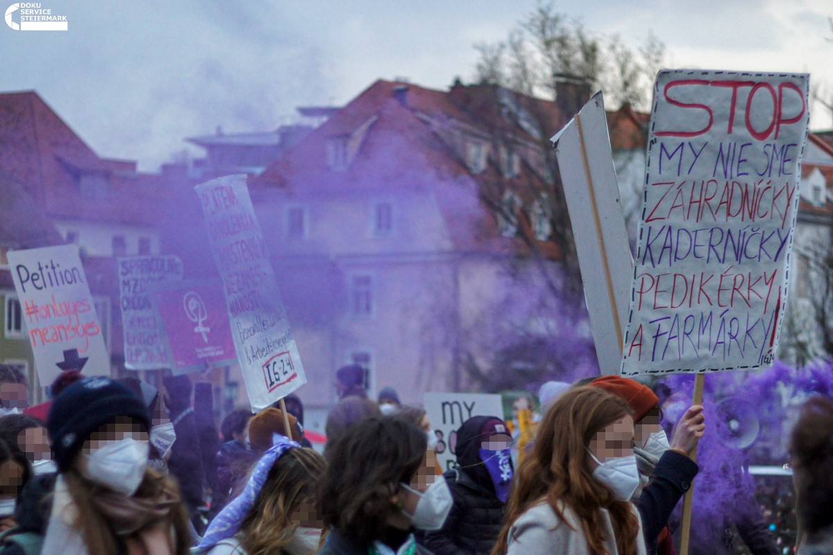 Bild zur Sendereihe F*streik Hörstücke für die Straße