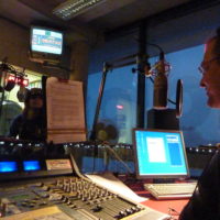 Im Gespräch - Norbert K.Hund & Fabian Polt schwingen sich ein - im blaustichigen Studio. Emo Cremissimo in Expressis Verbis! Im Gespräch - Norbert K.Hund & Fabian Polt schwingen sich ein - im blaustichigen Studio. Emo Cremissimo in Expressis Verbis!